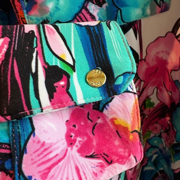 BCBG MAXAZARIA Vibrant Floral Long Sleeve Shirt LG - Picture 6 of 9